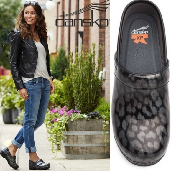 dansko sneakers for nurses